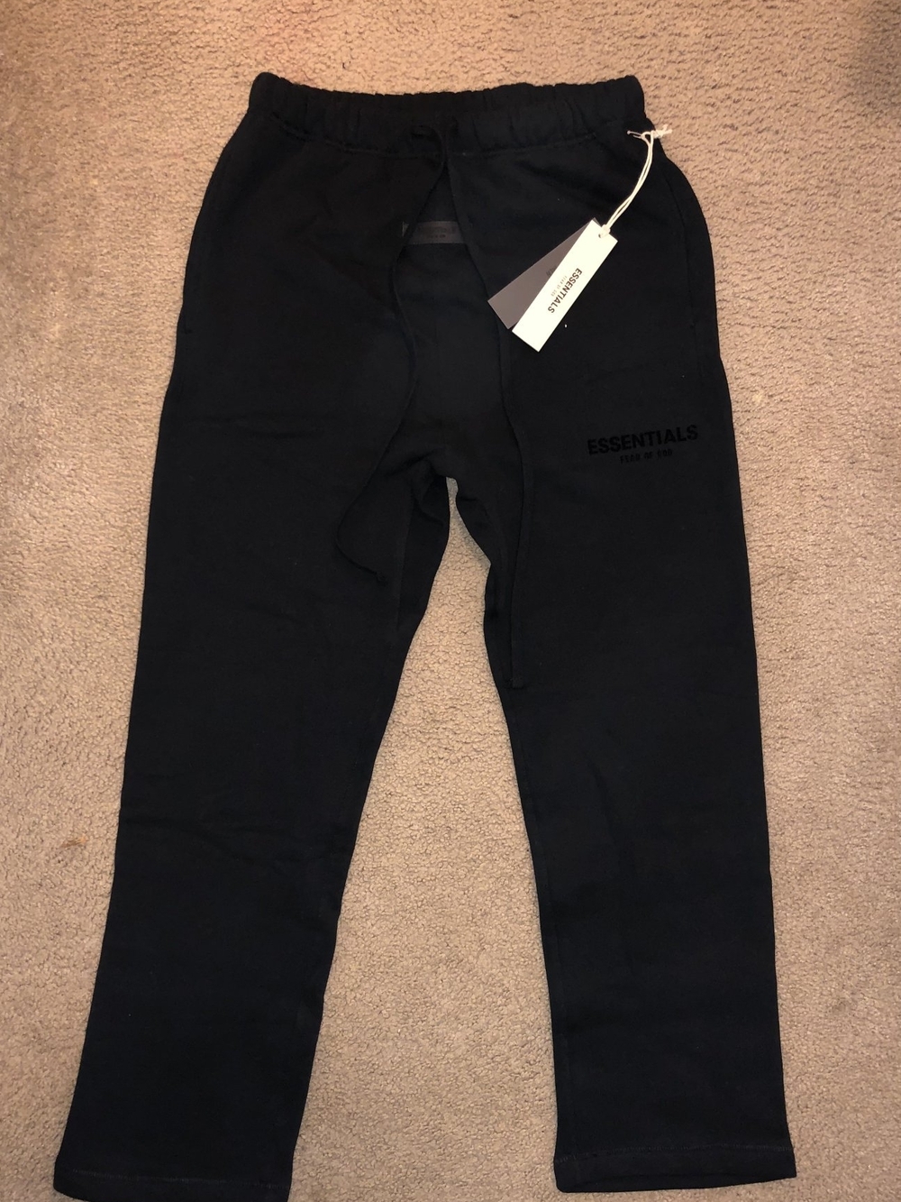 Fear of God ESSENTIALS Black Logo Pullover